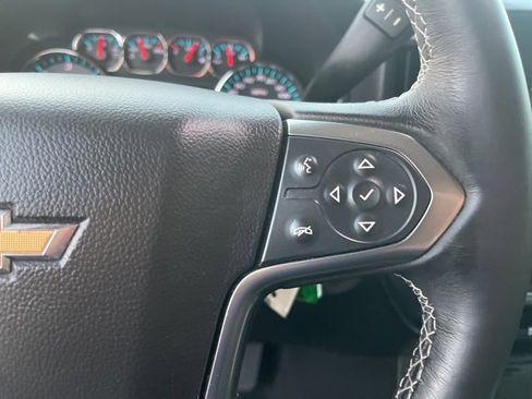 Used 2018 Chevrolet Silverado 1500 LT w/ Texas Edition image 19