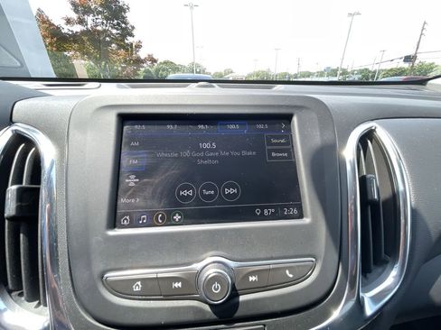 Certified 2022 Chevrolet Equinox LT FWD image 14