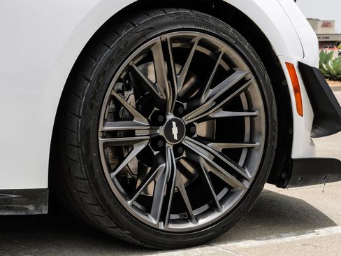 Used 2017 Chevrolet Camaro ZL1 RWD image 56