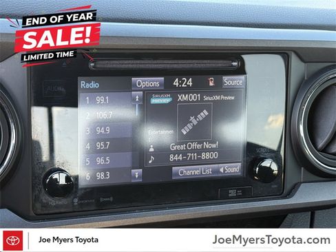 Used 2018 Toyota Tacoma TRD Off-Road image 17