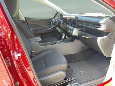 New 2026 Hyundai Kona SE image 19