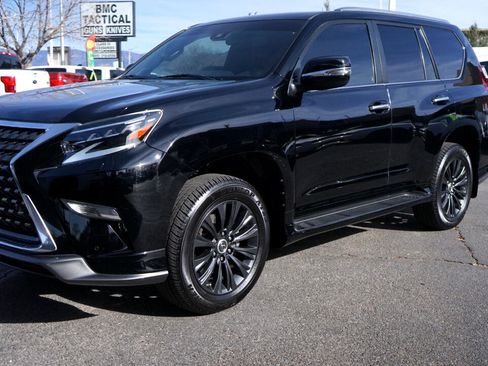 Used 2021 Lexus GX 460 Luxury w/ Sport Design Package image 7