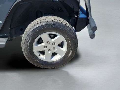 Used 2017 Jeep Wrangler Sport w/ Quick Order Package 23S image 10