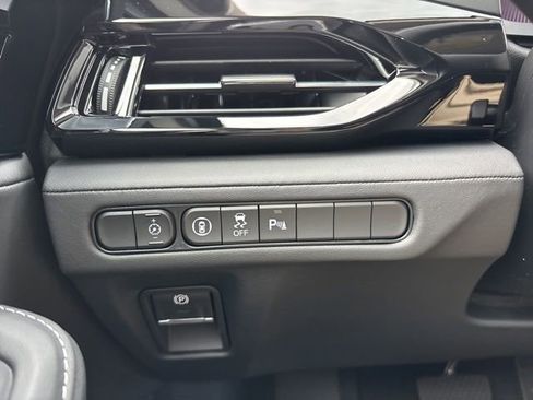 Certified 2026 Acura MDX FWD w/ Technology Package image 26