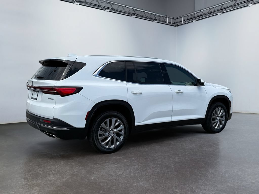 Used 2026 Buick Enclave Preferred FWD image 3