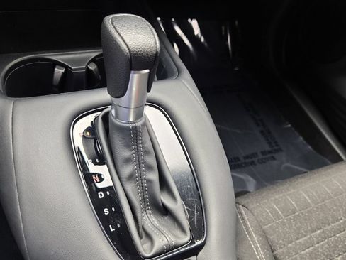 Used 2023 Honda HR-V LX image 19