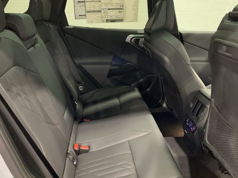 Used 2026 BMW X3 xDrive30i w/ Premium Package AWD/4WD image 27