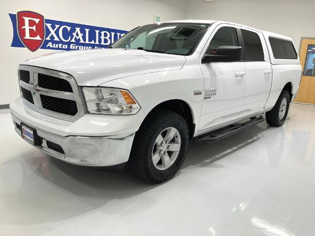 Used 2020 RAM 1500 Classic SLT AWD/4WD image 18