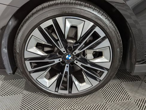 Used 2025 BMW 530i xDrive image 47