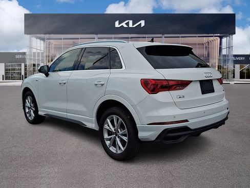 Used 2022 Audi Q3 2.0T Premium AWD/4WD image 4