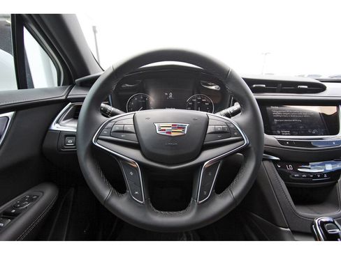 New 2026 Cadillac XT5 Luxury w/ LPO, Floor Liner Package AWD/4WD image 13