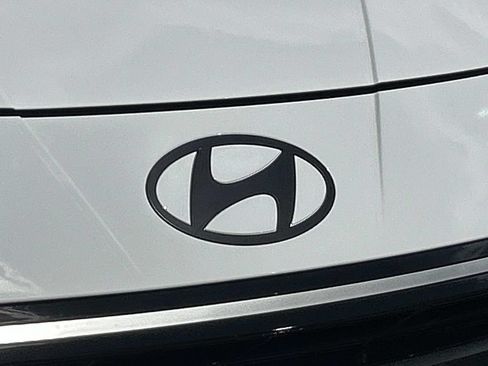 New 2026 Hyundai Elantra N FWD image 11