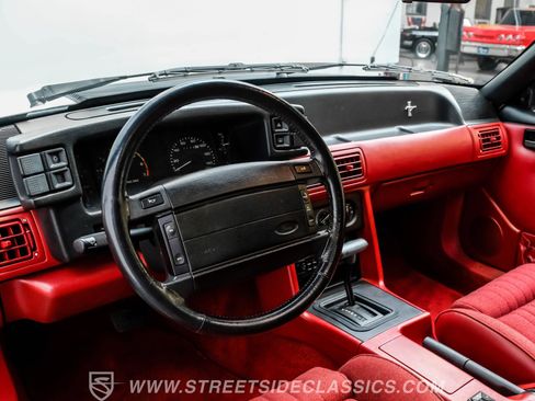 Used 1990 Ford Mustang LX image 4