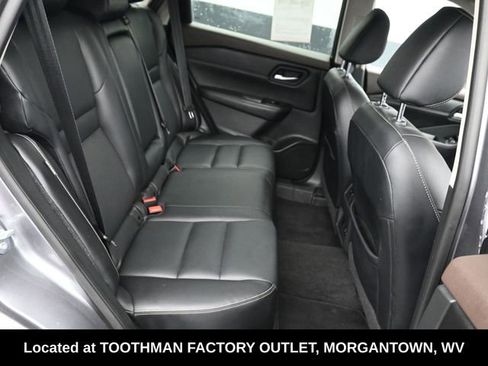 Used 2022 Nissan Rogue SL image 8