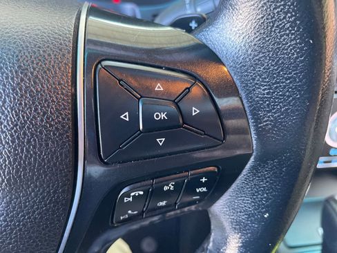 Used 2016 Ford Explorer Limited image 18