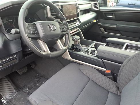 New 2026 Toyota Tundra SR5 image 9