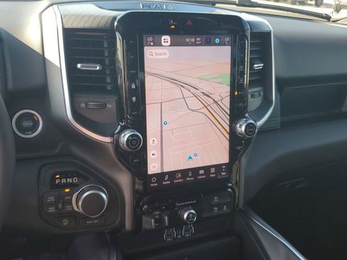 New 2026 RAM 1500 4x4 Crew Cab image 25