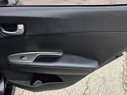 Used 2020 Kia Optima LX FWD image 26