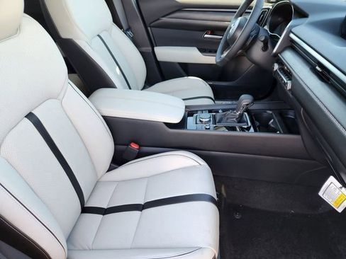 New 2026 MAZDA CX-50 AWD 2.5 S image 18