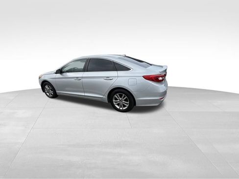 Used 2016 Hyundai Sonata SE FWD image 10