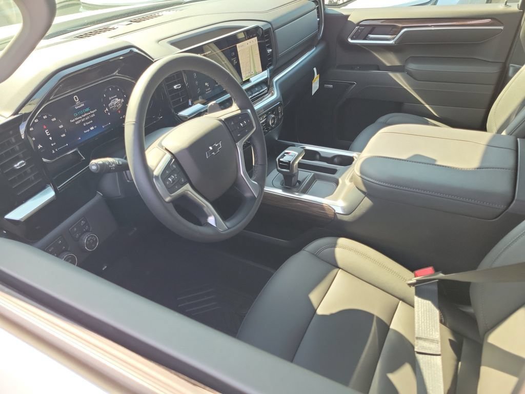 New 2026 Chevrolet Silverado 1500 RST w/ RST All Star Premium Package AWD/4WD image 3