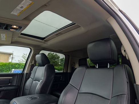 Used 2018 RAM 2500 Laramie w/ Sport Appearance Group AWD/4WD image 24