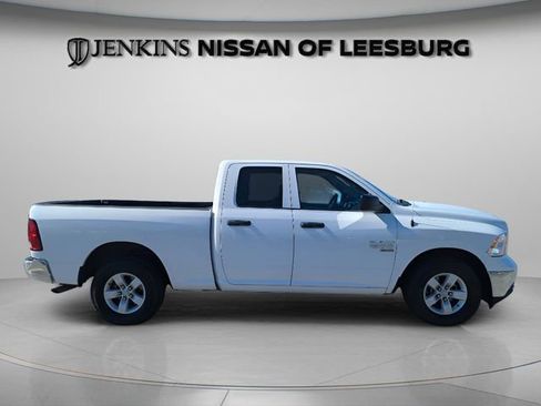 Used 2024 RAM 1500 Classic SLT image 14