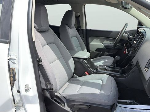 Used 2016 Chevrolet Colorado W/T w/ WT Convenience Package AWD/4WD image 14