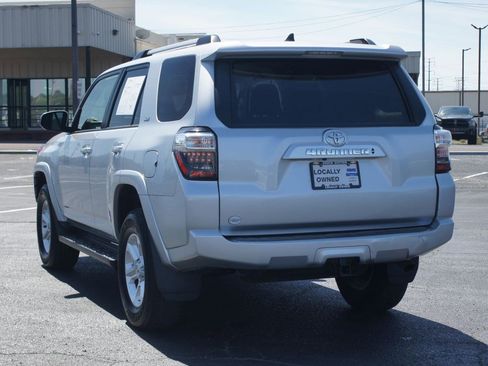 Used 2024 Toyota 4Runner SR5 AWD/4WD image 13