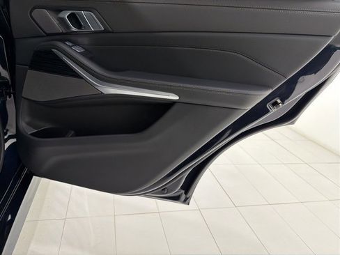 Certified 2023 BMW X7 xDrive40i w/ M Sport Package image 23