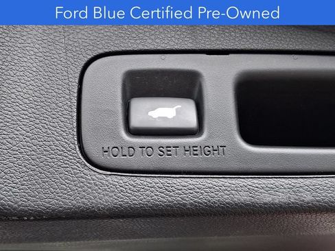 Used 2018 Honda CR-V Touring image 32