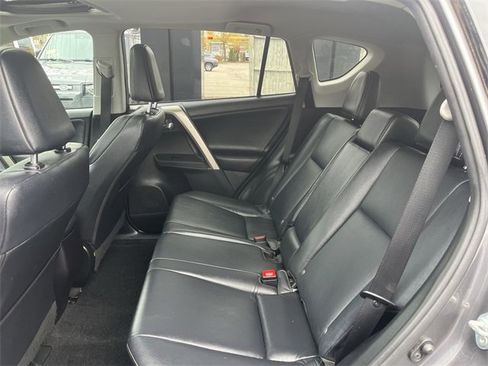 Used 2014 Toyota RAV4 Limited image 22