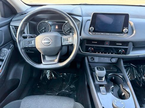 Used 2021 Nissan Rogue SV FWD image 24
