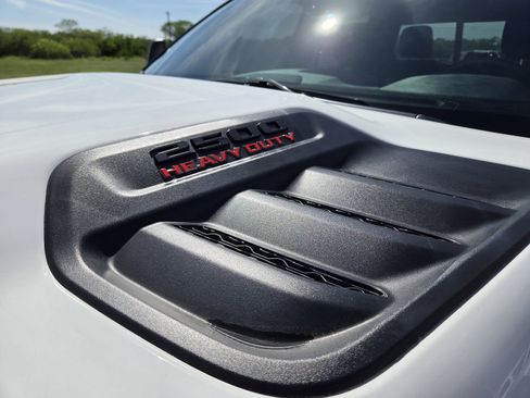 New 2026 RAM 2500 Tradesman AWD/4WD image 11