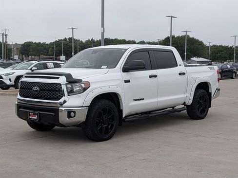 Used 2019 Toyota Tundra SR5 w/ SR5 Upgrade Package AWD/4WD image 10