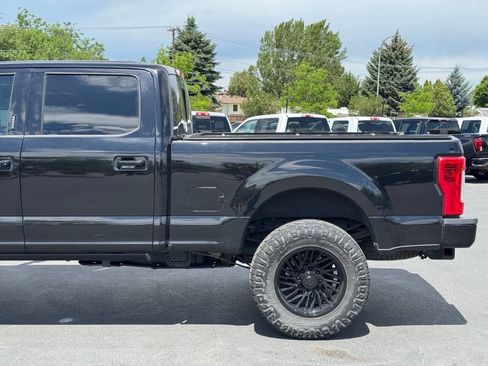 Used 2019 Ford F350 Lariat AWD/4WD image 5