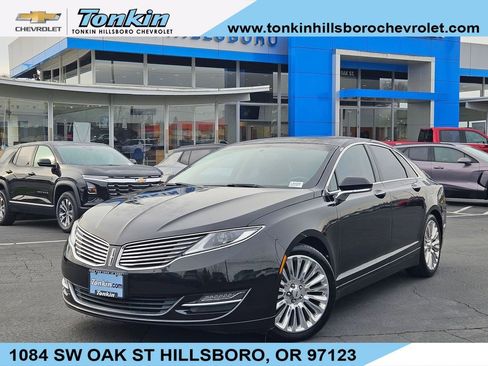 Used 2013 Lincoln MKZ Base image 1