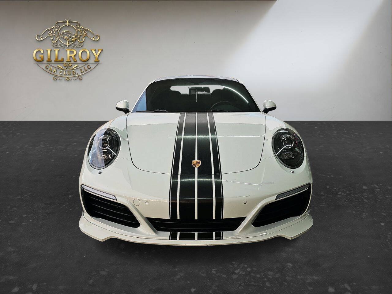 Used 2017 Porsche 911 Carrera image 2