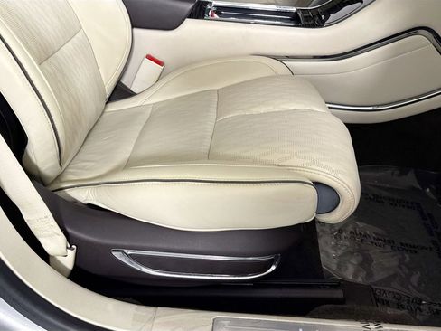 Used 2018 Lincoln Continental Black Label FWD image 38