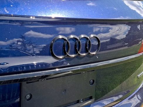 Used 2023 Audi Q5 2.0T Premium Plus w/ Premium Plus Package AWD/4WD image 11