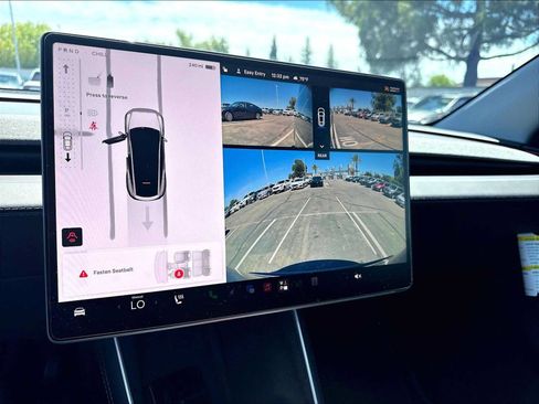Used 2026 Tesla Model Y 2WD image 21