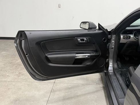 Used 2023 Ford Mustang GT RWD image 14