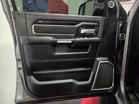 Used 2019 RAM 2500 Laramie AWD/4WD image 35
