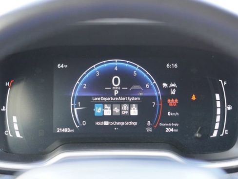Used 2024 Toyota Corolla XSE FWD image 20