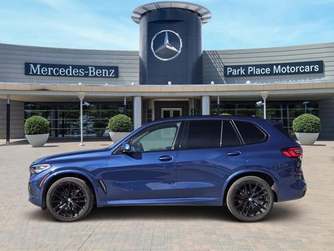 Used 2022 BMW X5 sDrive40i w/ M Sport Package image 3