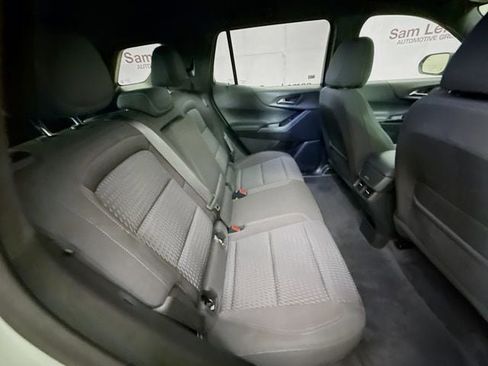 Used 2025 Chevrolet Equinox LT w/ Safety and Technology Package image 28