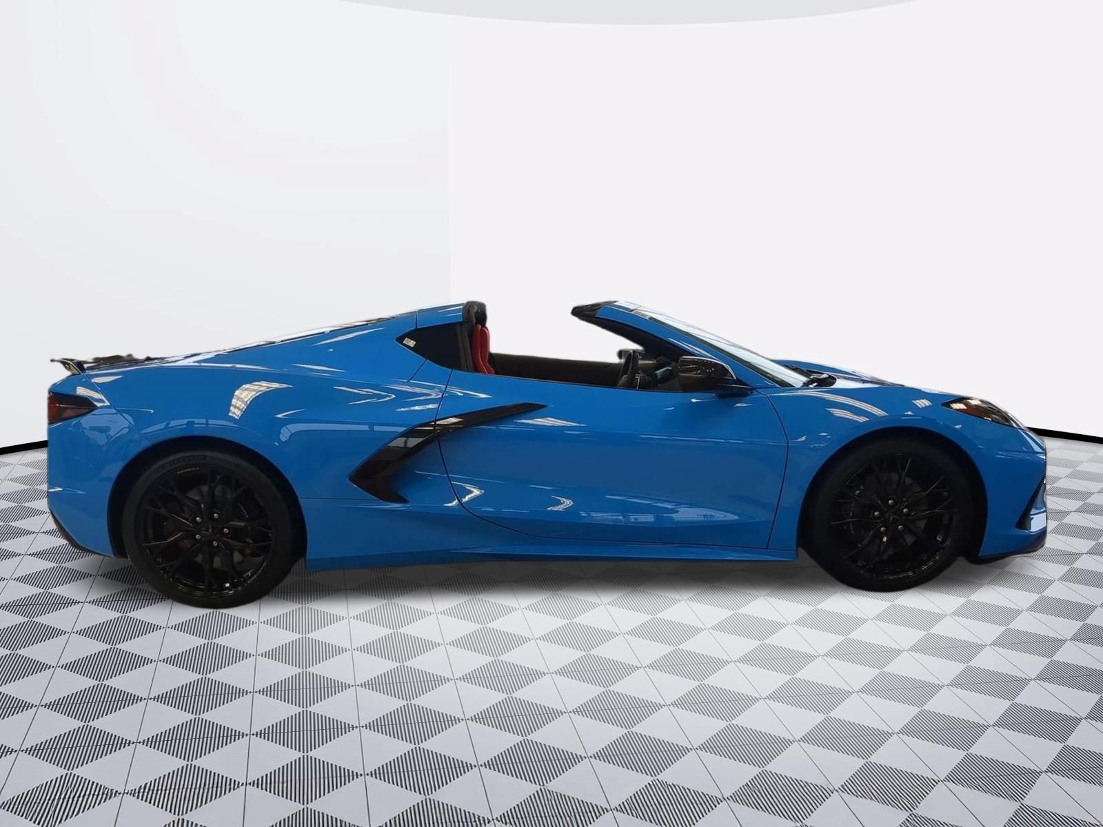Certified 2023 Chevrolet Corvette Stingray Coupe w/ Z51 Performance Package RWD image 8