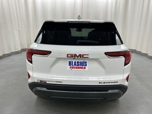 Used 2025 GMC Terrain Elevation image 24