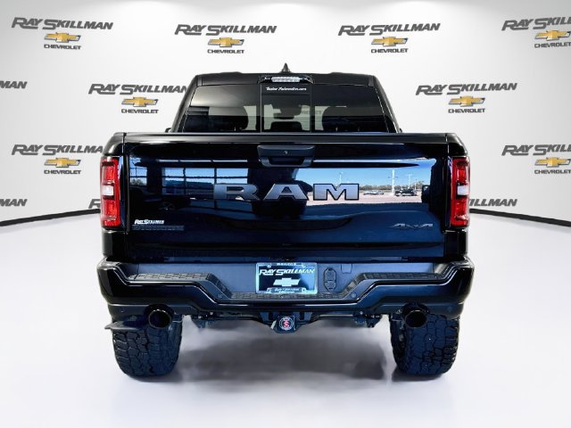 Used 2025 RAM 1500 Big Horn AWD/4WD image 6