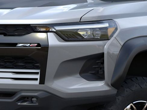 New 2026 Chevrolet Colorado ZR2 w/ Technology Package image 10
